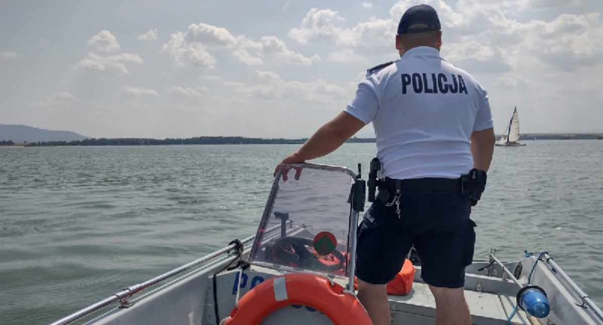 Kronika kryminalna, latek pijany miał patentu - zdjęcie, fotografia