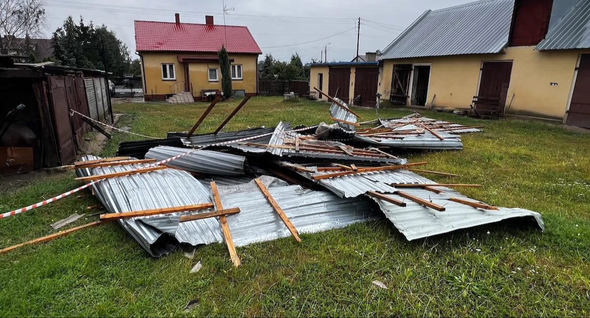 Atrakcje-Ciekawostki-Rekreacja, Trąba powietrzna Kołem - zdjęcie, fotografia