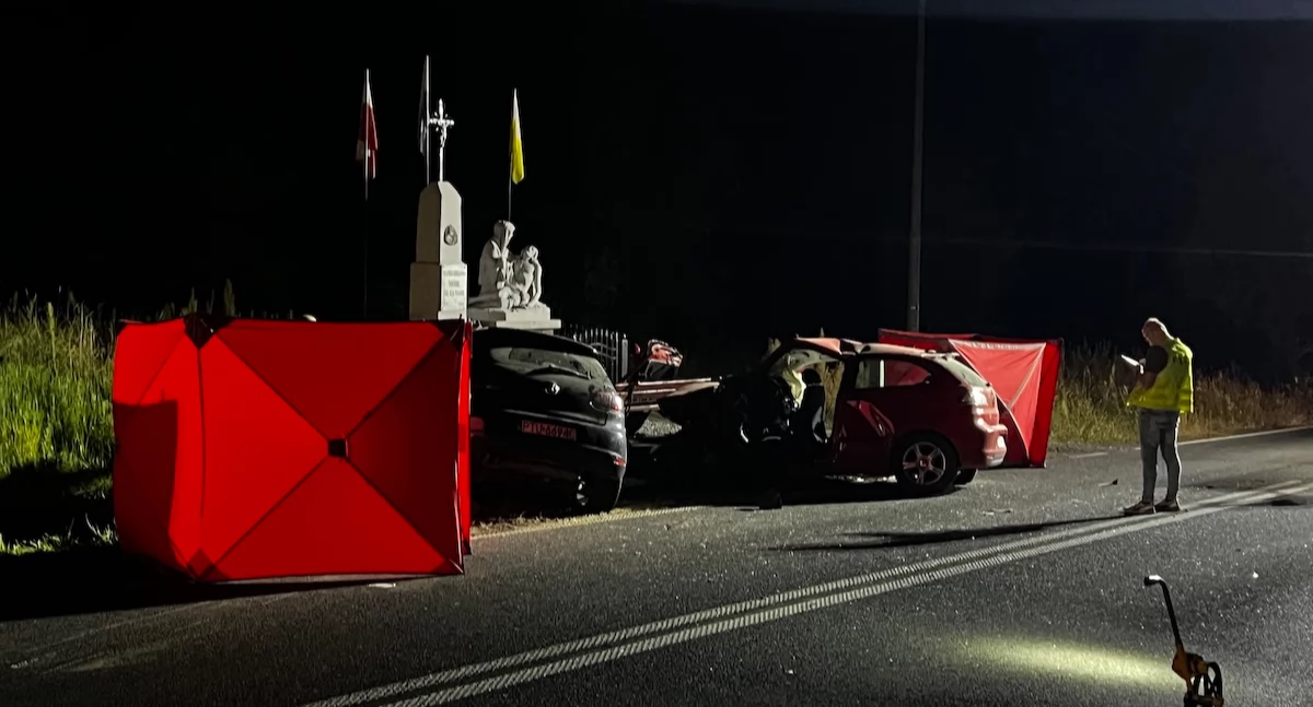Wypadki drogowe, Tragiczny wypadek miejscowości Kiszewy żyją kobiety - zdjęcie, fotografia