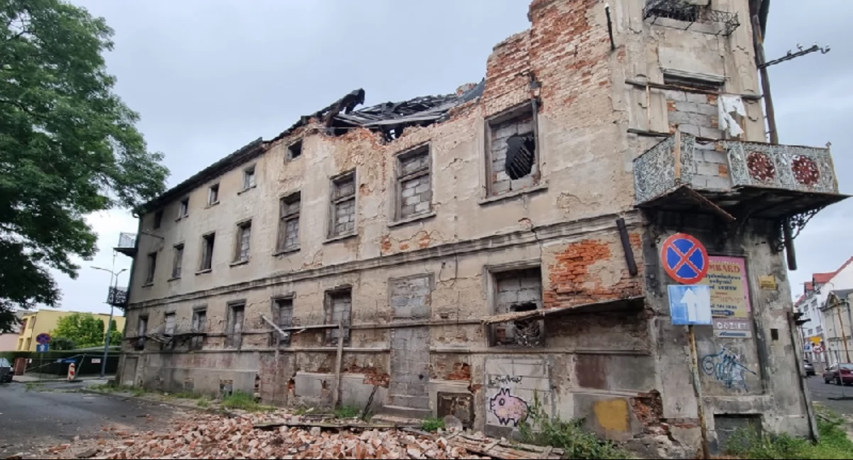 Atrakcje-Ciekawostki-Rekreacja, Prezydent interweniuje sprawie kamienicy - zdjęcie, fotografia