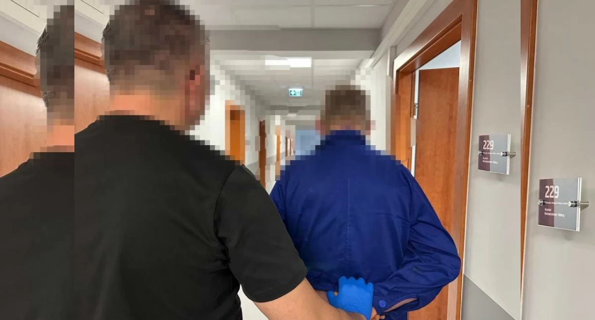 Kronika kryminalna, Obywatelskie zatrzymanie pijanego latka - zdjęcie, fotografia