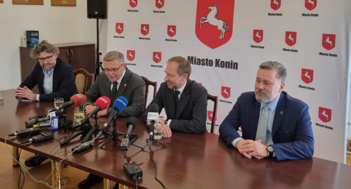 Inwestycje, Wiceminister przemysłu odwiedził Konin - zdjęcie, fotografia