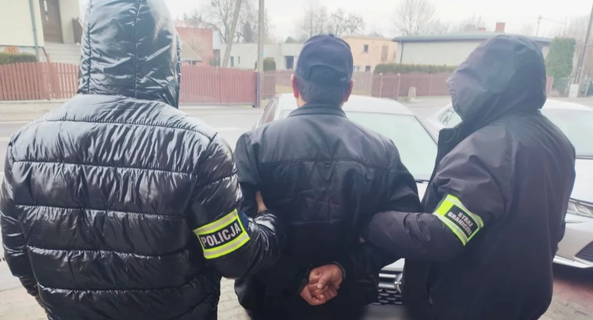 Kronika kryminalna, Policja zatrzymała osób które były poszukiwane - zdjęcie, fotografia