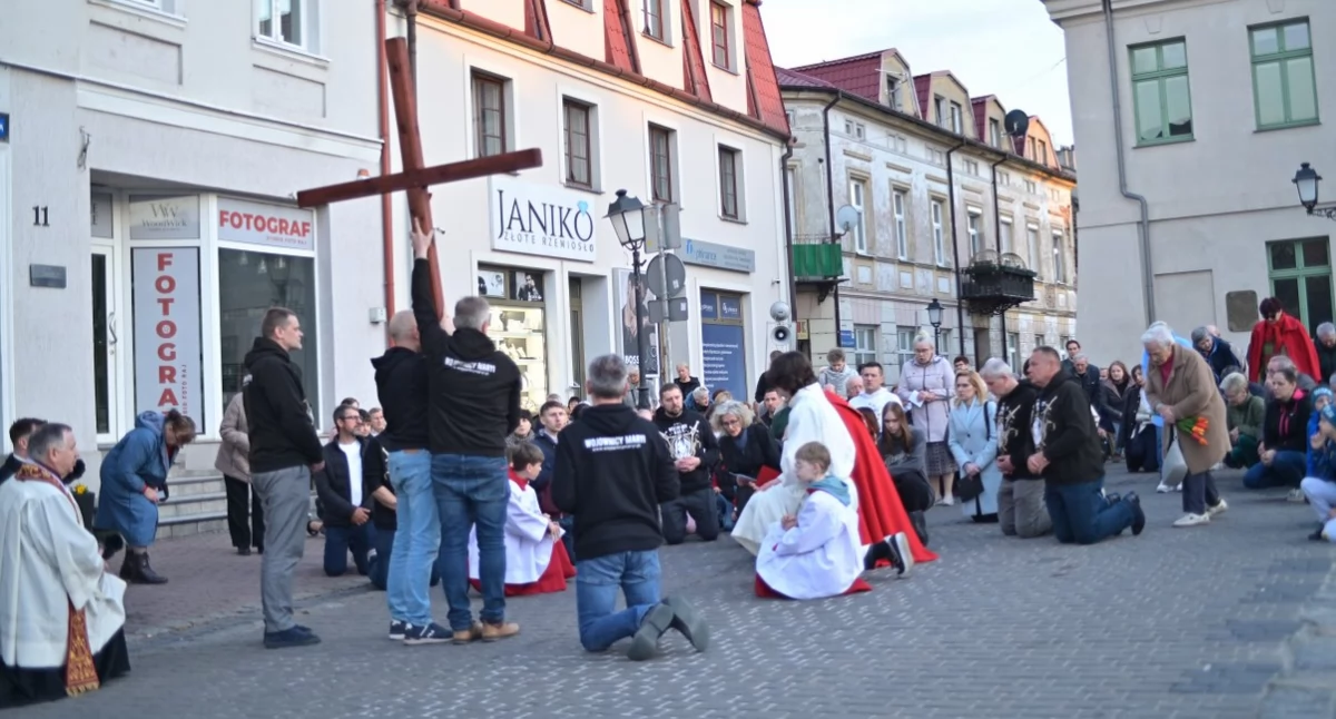 Kościół i religiua, Miejska Droga Krzyżowa Koninie - zdjęcie, fotografia