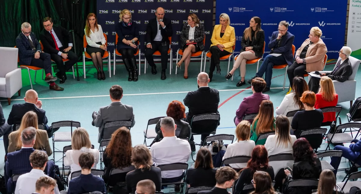 Atrakcje-Ciekawostki-Rekreacja, Ekonomisty - zdjęcie, fotografia