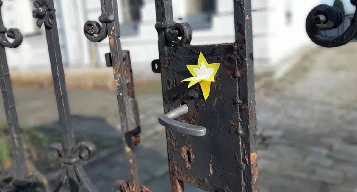 Atrakcje-Ciekawostki-Rekreacja, Spacer pamięci rocznica wybuchu powstania getcie warszawskim - zdjęcie, fotografia