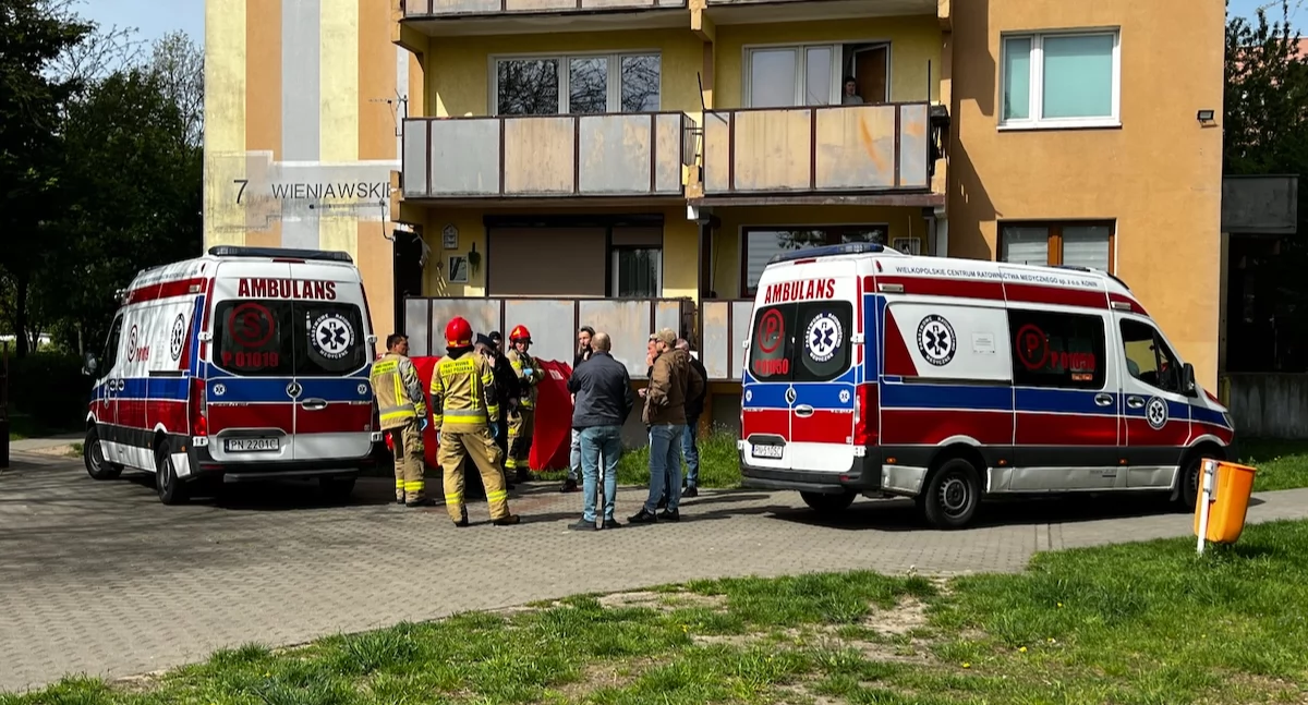 Kronika kryminalna, Tragiczny poranek Koninie żyją młoda kobieta niemowlę - zdjęcie, fotografia