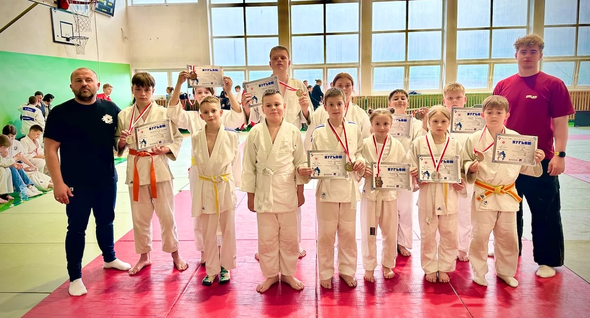 Judo, Sukcesy młodych judoków Rychwała turnieju Lesznie - zdjęcie, fotografia