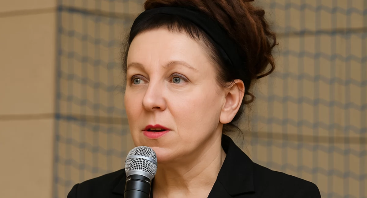 Spotkania Autorskie, Tłumy spotkaniu Olgą Tokarczuk - zdjęcie, fotografia