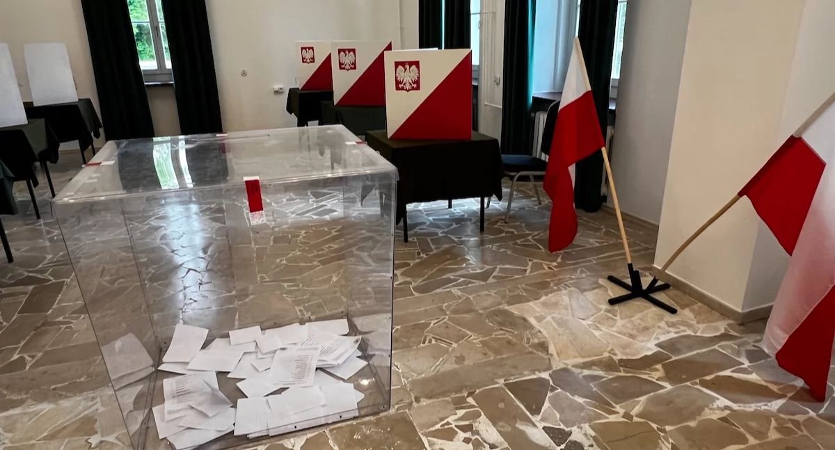 Wybory, Wystartowały wybory! Polacy decydują zostanie prezydentem - zdjęcie, fotografia