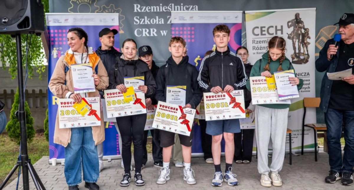 Atrakcje-Ciekawostki-Rekreacja, Minister Krzysztof Paszyk wizytą Festiwalu Rzemiosła Koninie - zdjęcie, fotografia