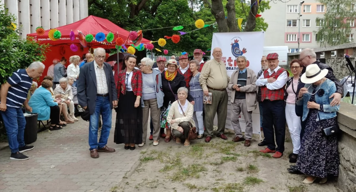 Atrakcje-Ciekawostki-Rekreacja, EtnoMajówka Zośki rozpoczęta przytupem! - zdjęcie, fotografia