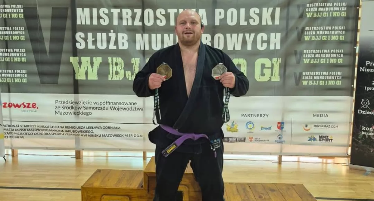Sporty Walki, Policjant służbie… macie! - zdjęcie, fotografia