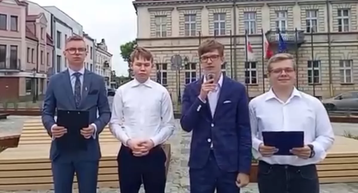 Partie i polityka, Młodzi Wolności ostrzegają przed długiem publicznym - zdjęcie, fotografia