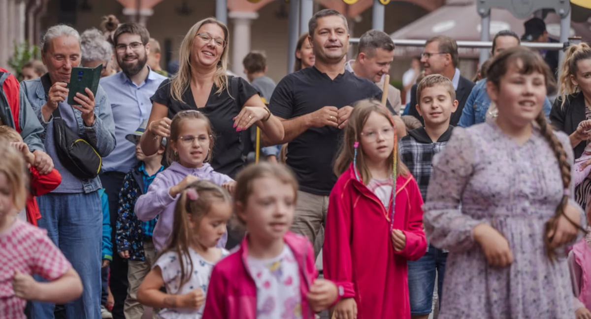 Atrakcje-Ciekawostki-Rekreacja, Licheń Wielkie Spotkanie Rodzin Wielodzietnych znakiem jedności wiary - zdjęcie, fotografia