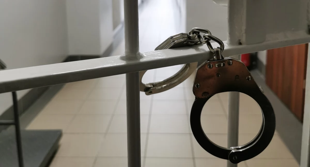Kronika kryminalna, Zatrzymana latka poszukiwana listem gończym - zdjęcie, fotografia