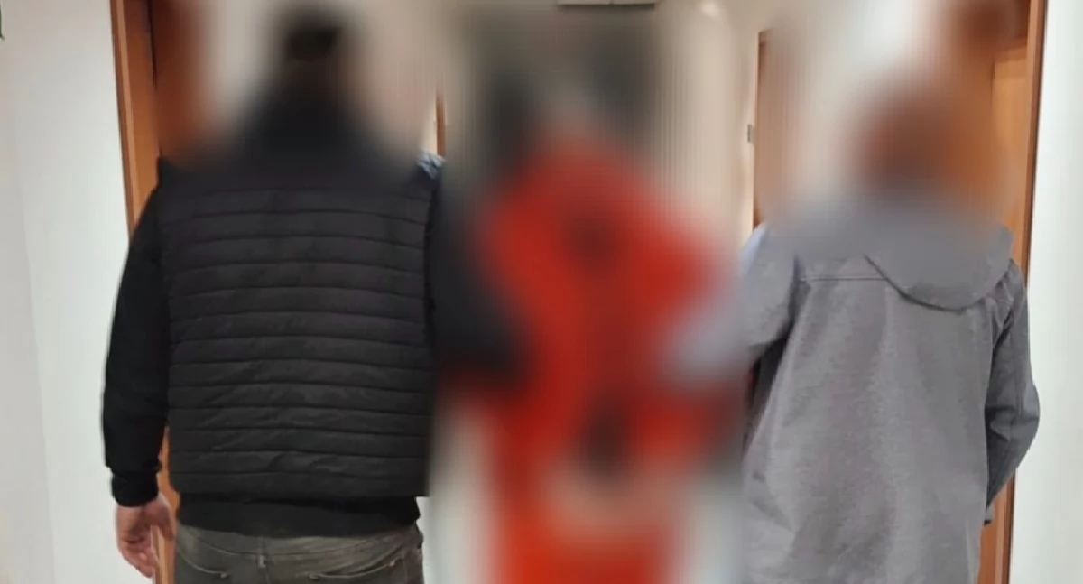 Kronika kryminalna, Pięć osób zatrzymanych narkotyki - zdjęcie, fotografia
