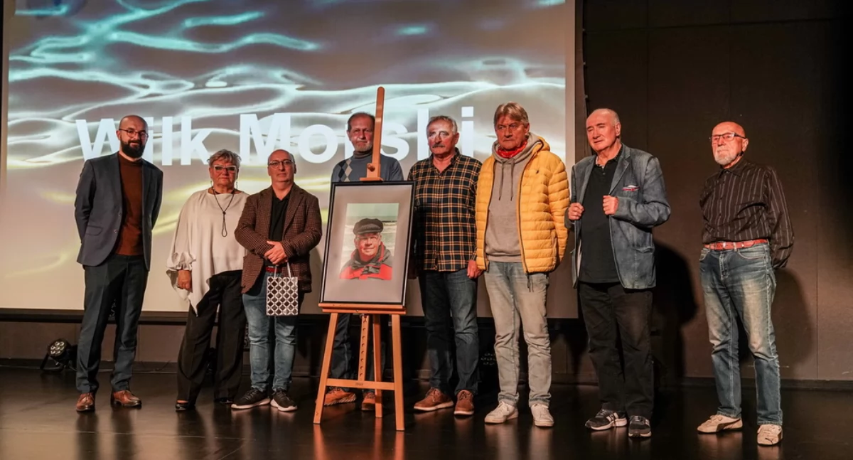 Premiery, Konin wspomina legendarną żeglarską wyprawę Karaiby Premiera filmu „Wilk morski” Oskardzie poruszyła publiczność - zdjęcie, fotografia