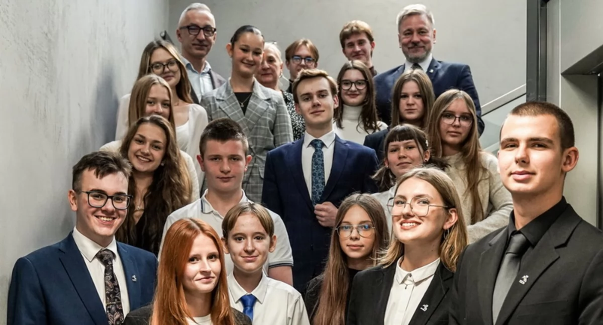 Atrakcje-Ciekawostki-Rekreacja, kadencja Młodzieżowej Miasta Konina rozpoczęła pracę - zdjęcie, fotografia