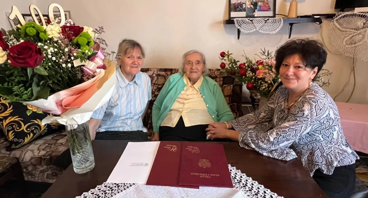 Atrakcje-Ciekawostki-Rekreacja, Heleny Przybylskiej Konina niezwykła jubilatka świętuje piękny - zdjęcie, fotografia