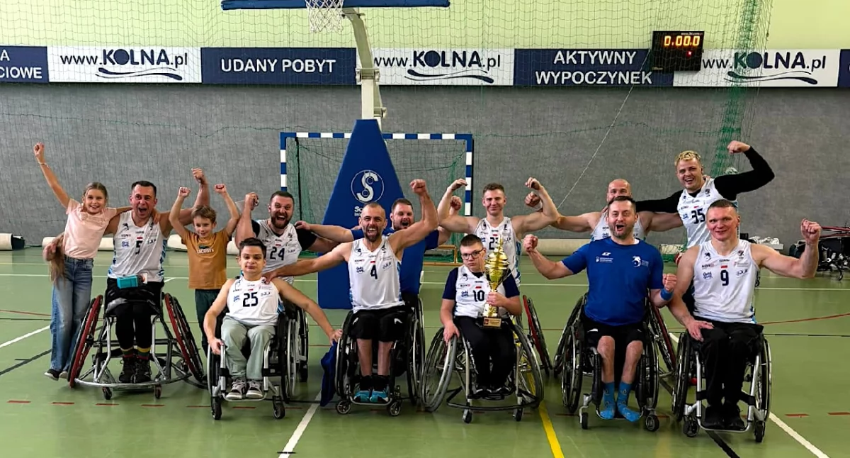 Koszykówka, Mustang Konin zdobywa Puchar Polski! - zdjęcie, fotografia