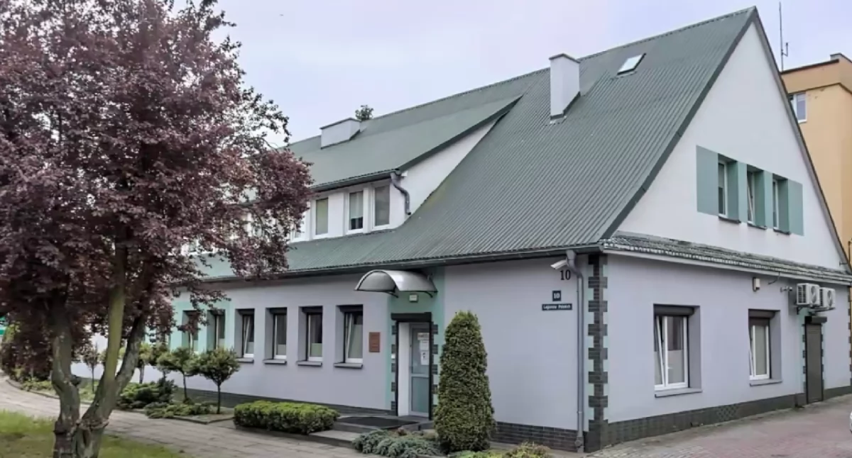Sądy, Areszt latka podejrzanego zabójstwo prokuratura ujawnia wyniki sekcji - zdjęcie, fotografia