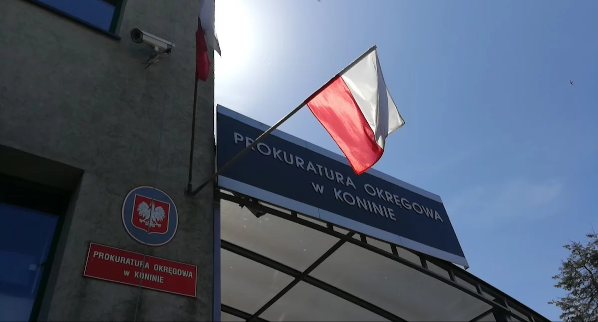 Sądy, Prokurator Koła spowodował kolizję stanie nietrzeźwości procedura uchylenia immunitetu - zdjęcie, fotografia