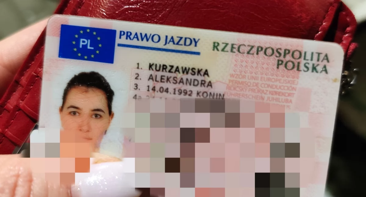 Komunikaty, Zgubione dokumenty znalezione osiedlu właściciel proszony kontakt - zdjęcie, fotografia