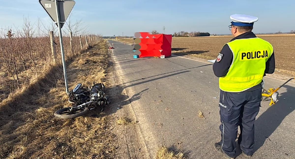 Wypadki drogowe, Śmiertelny wypadek motocyklisty gminie Strzałkowo latek zginął miejscu Podkornaty - zdjęcie, fotografia