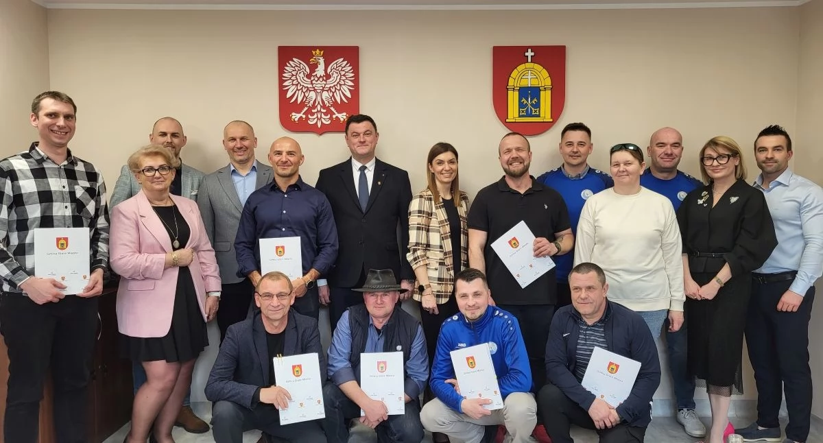 Atrakcje-Ciekawostki-Rekreacja, Wsparcie klubów sportowych gminie Stare Miasto - zdjęcie, fotografia