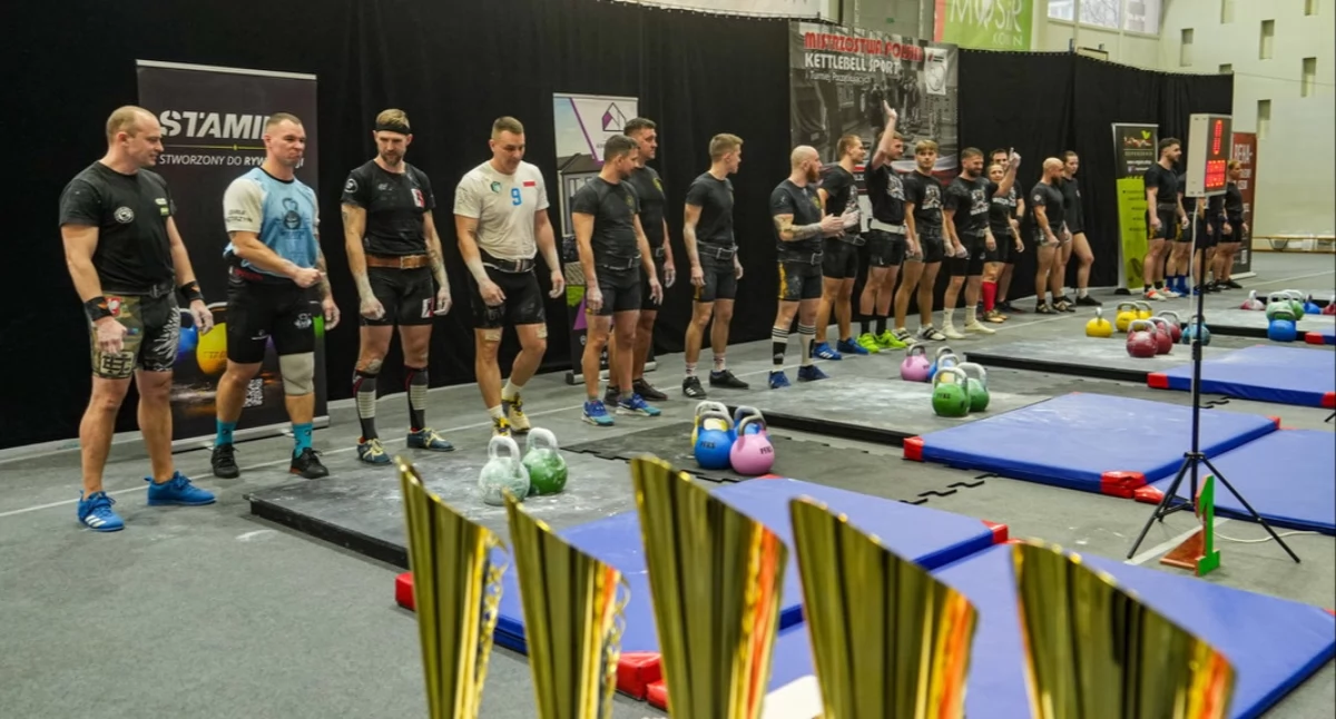 Pozostałe, Mistrzostwa Polski Kettlebell Sport Koninie rekordowa zawodniczka Kalisza podniosła ponad minut - zdjęcie, fotografia