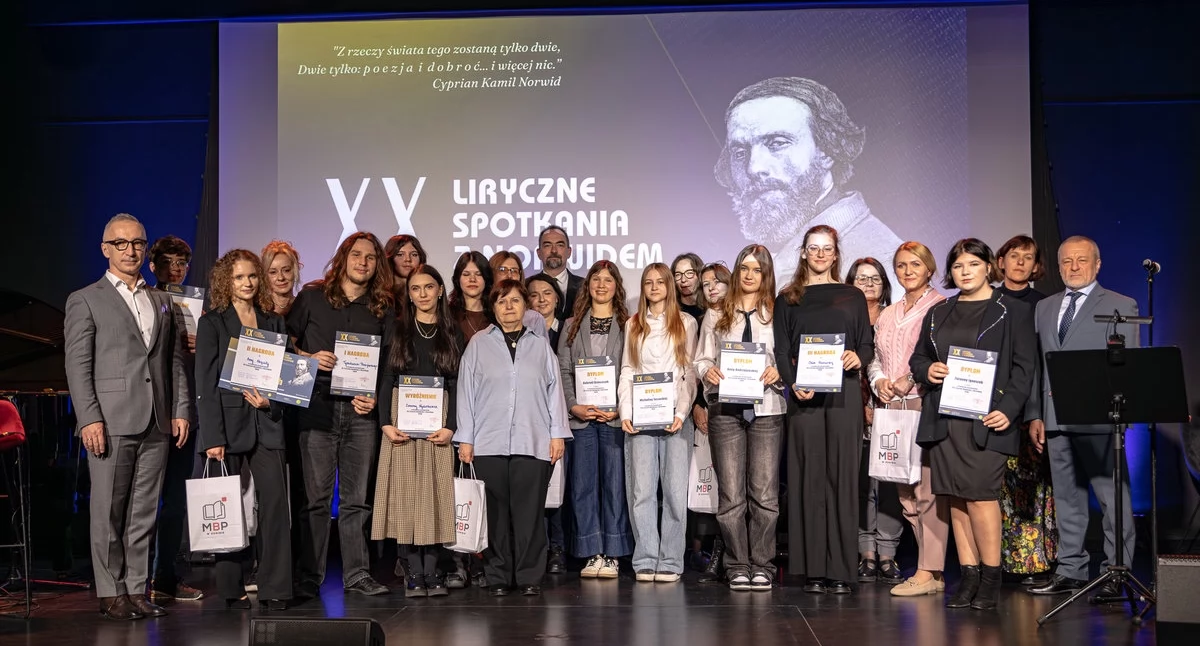Literatura, jubileuszowe Liryczne Spotkania Norwidem Koninie Znamy laureatów prestiżowego konkursu recytatorskiego - zdjęcie, fotografia