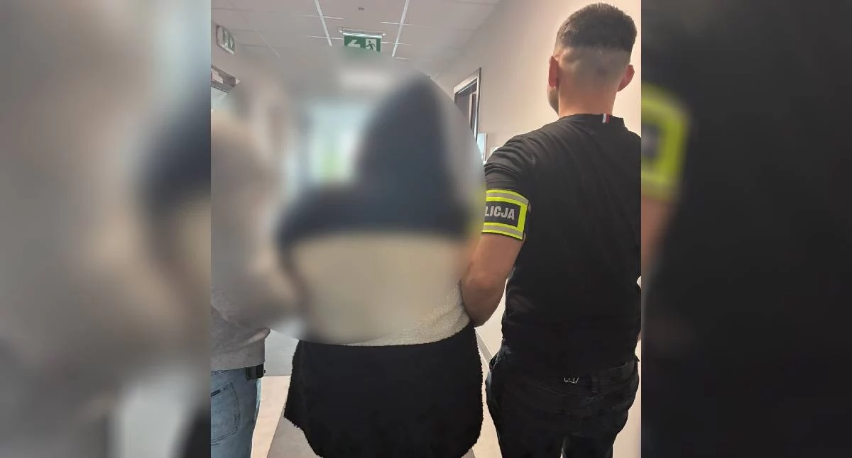Kronika kryminalna, Narkotyki powiat turecki latka zatrzymana marihuaną mefedronem amfetaminą - zdjęcie, fotografia