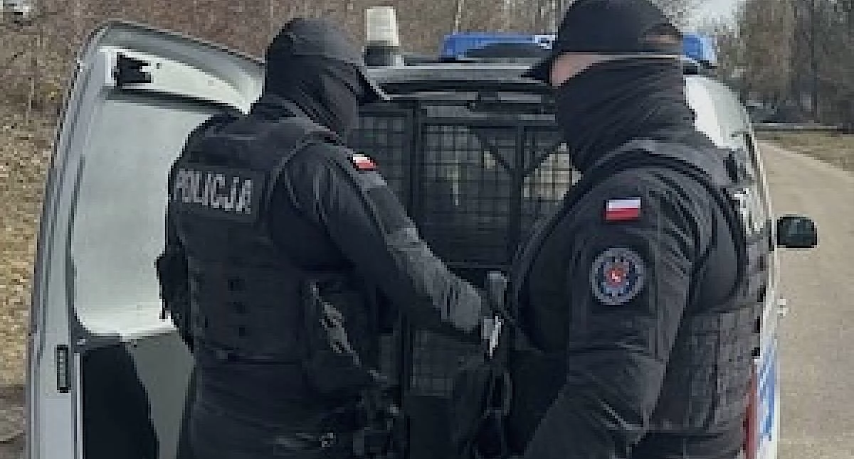 Kronika kryminalna, Złamał zakaz zbliżania matki latek trafił aresztu - zdjęcie, fotografia