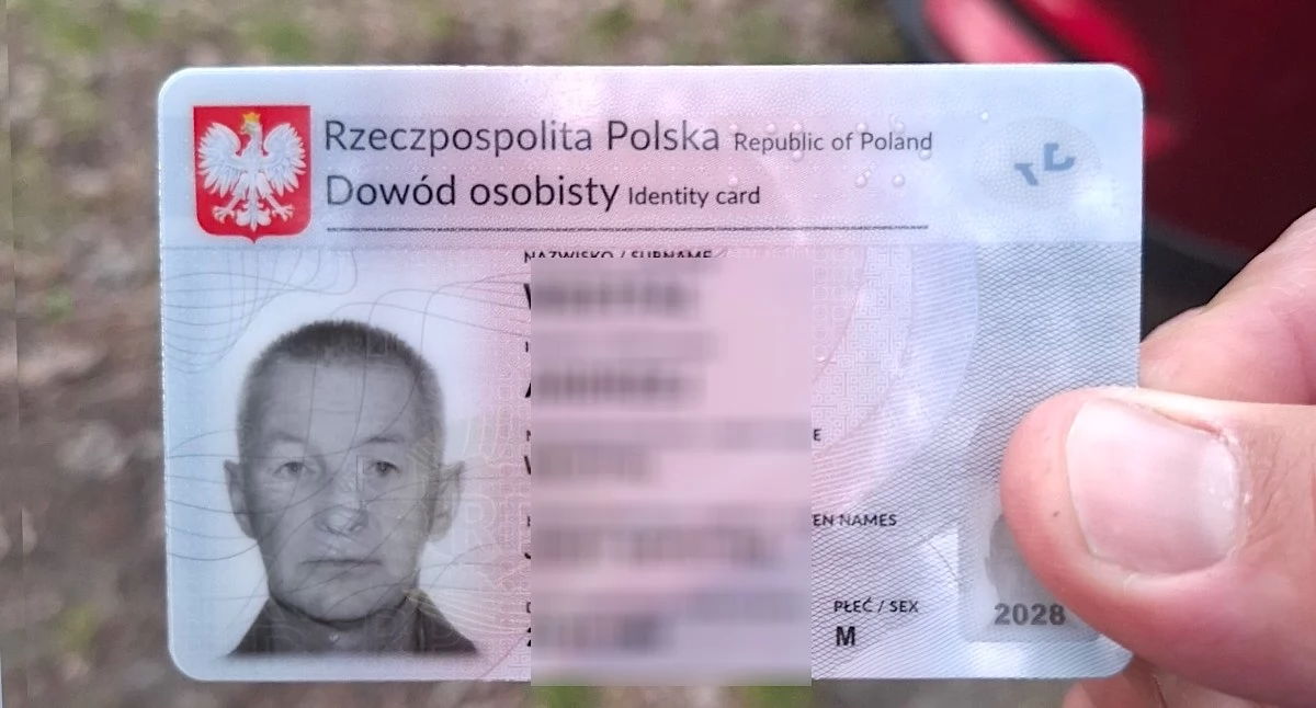 Atrakcje-Ciekawostki-Rekreacja, Golinie znaleziono portfel pieniędzmi dokumentami Poszukiwany właściciel - zdjęcie, fotografia