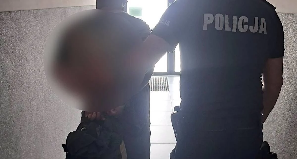 Kronika kryminalna, Kolejni poszukiwani zatrzymani powiecie tureckim Policja doprowadzi przed wymiar sprawiedliwości - zdjęcie, fotografia