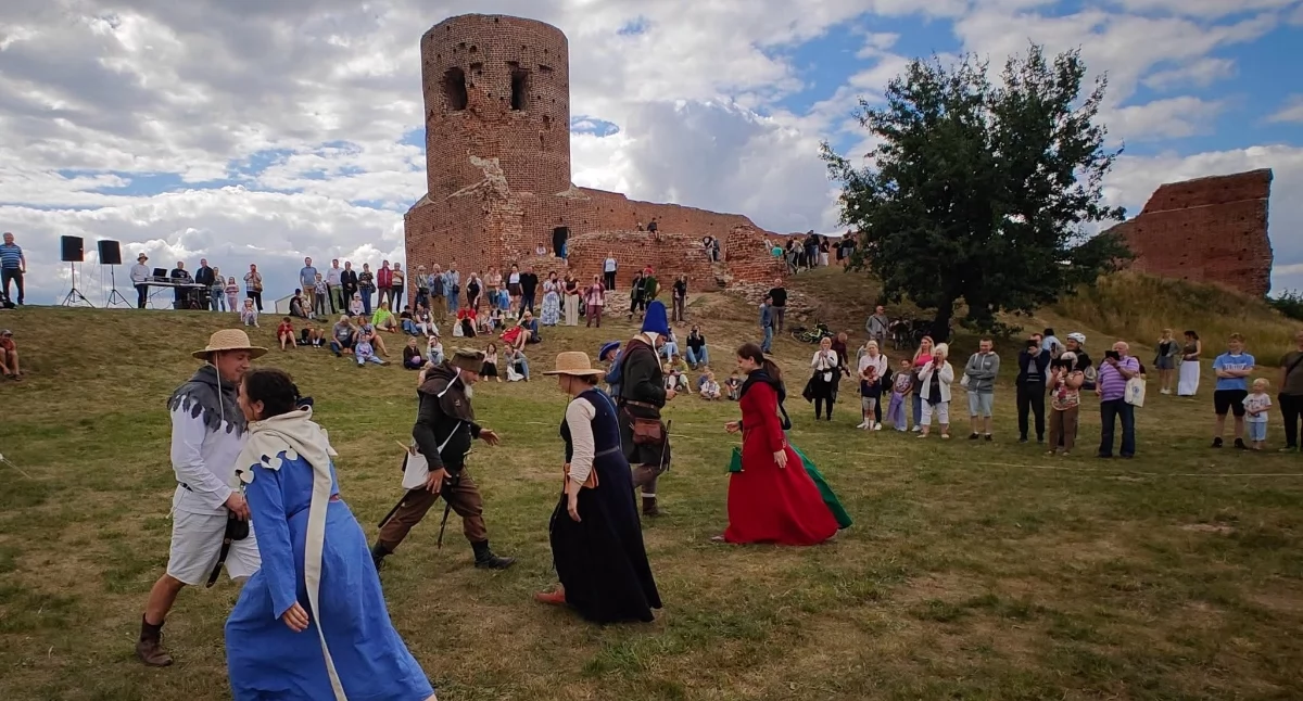 Atrakcje-Ciekawostki-Rekreacja, Historyczny moment Wieża Zamku Kazimierzowskiego została oficjalnie otwarta - zdjęcie, fotografia