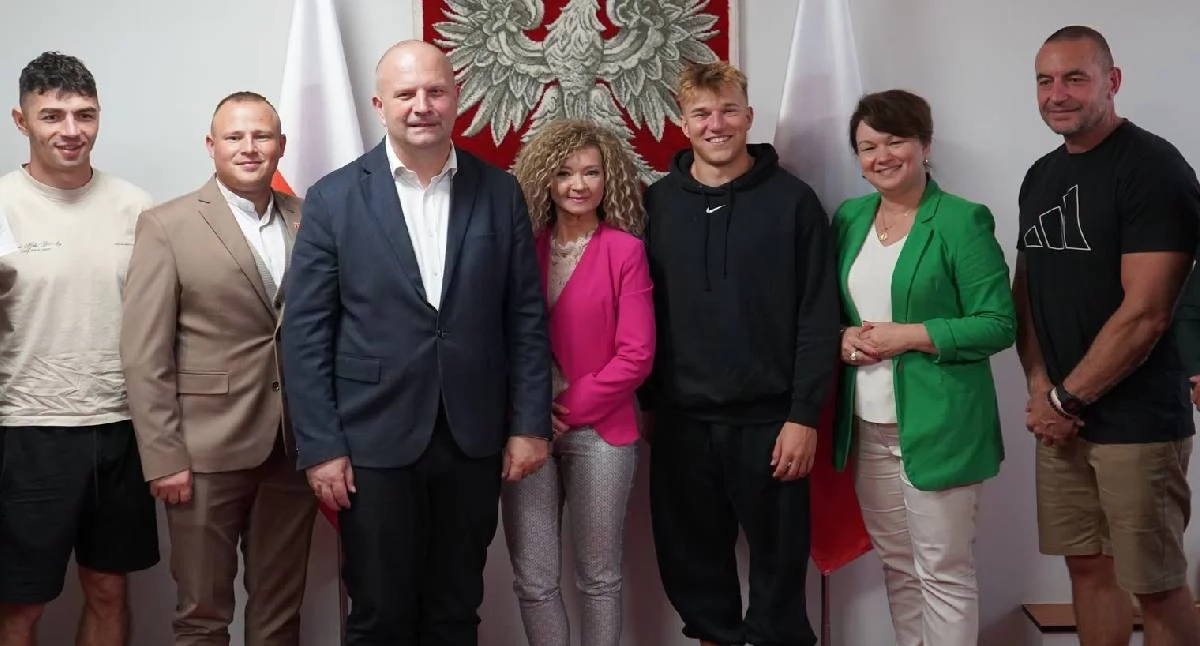 Biegi, Biega metrów sekundy korzenie Sompolnie Blaskowski reprezentować Polskę - zdjęcie, fotografia