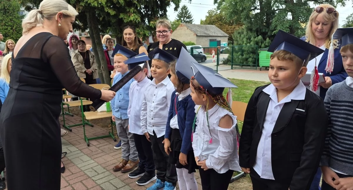 Atrakcje-Ciekawostki-Rekreacja, szkolny rozpoczęty - zdjęcie, fotografia