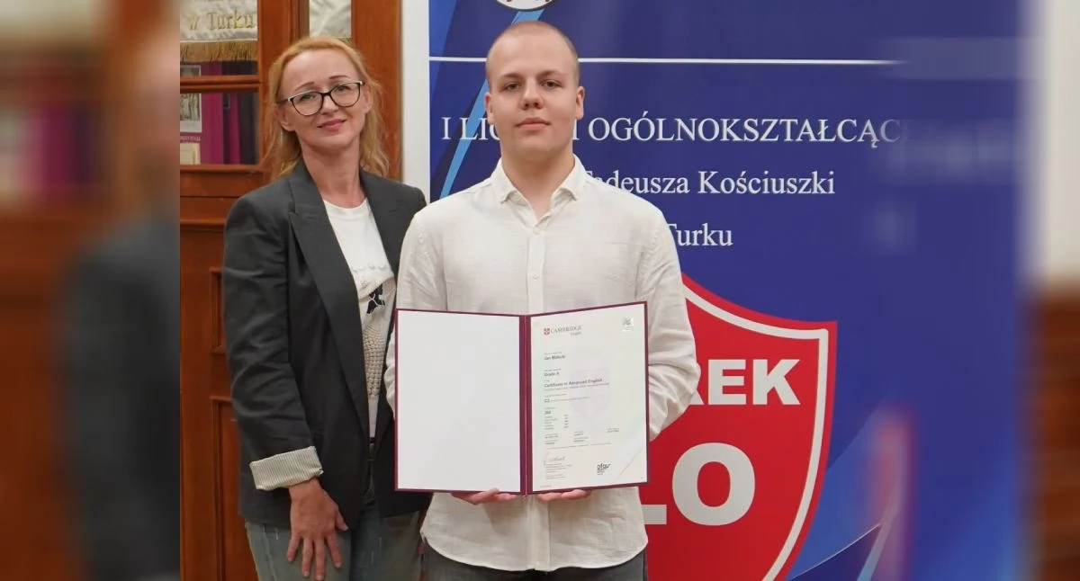 Edukacja, Kapitalny wynik ucznia Turku Małecki osiągnął poziom języka angielskiego - zdjęcie, fotografia