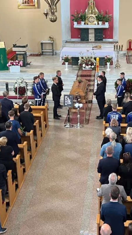 Konin pożegnał Andrzeja Goińskiego. Tłumy odprowadziły legendę boksu w ostatnią drogę