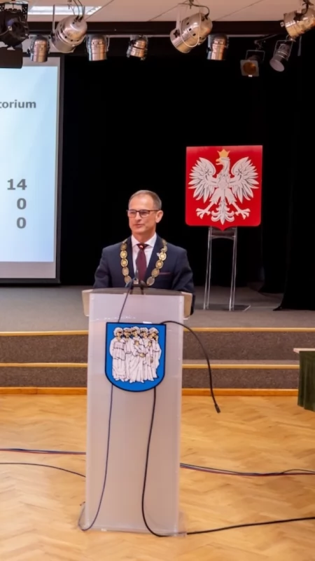 Jednogłośne absolutorium dla wójta. Rekordowe inwestycje i ponad 102 mln zł budżetu