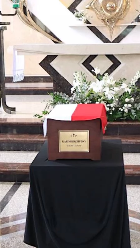 Po 86 latach wrócił do domu. Konin pożegnał Kazimierza Budnego z honorami państwowymi
