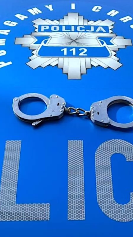 25-latek zatrzymany za jazdę po alkoholu. Policja zabezpieczyła jego samochód