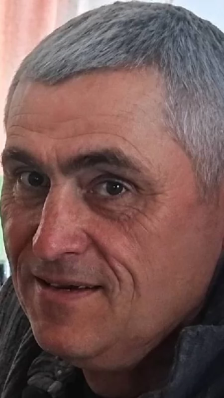 Zaginął 43-letni Stanisław Marcin Janicki. Wyszedł z domu w Pąchowie i nie wrócił