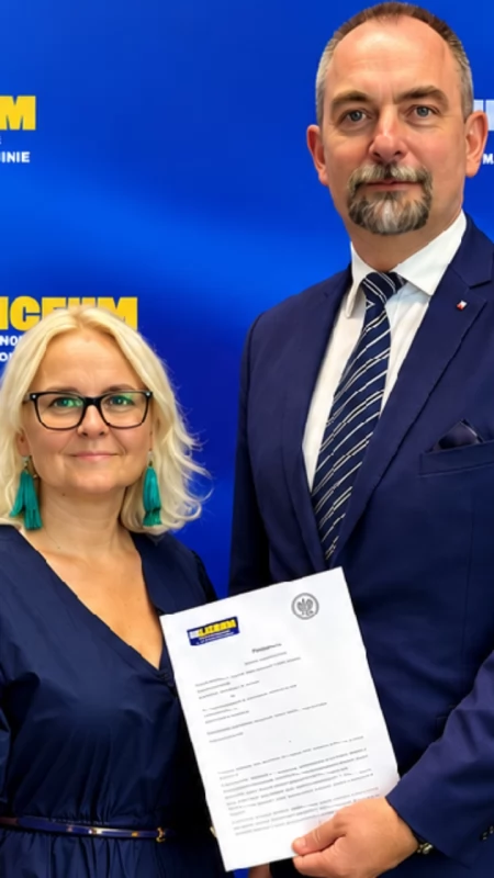 Klasy medyczne III LO w Koninie pod patronatem rektora Uniwersytetu Medycznego w Poznaniu