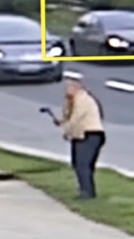 Siekiera i kij baseballowy w centrum Konina. Policja zatrzymała jedną osobę