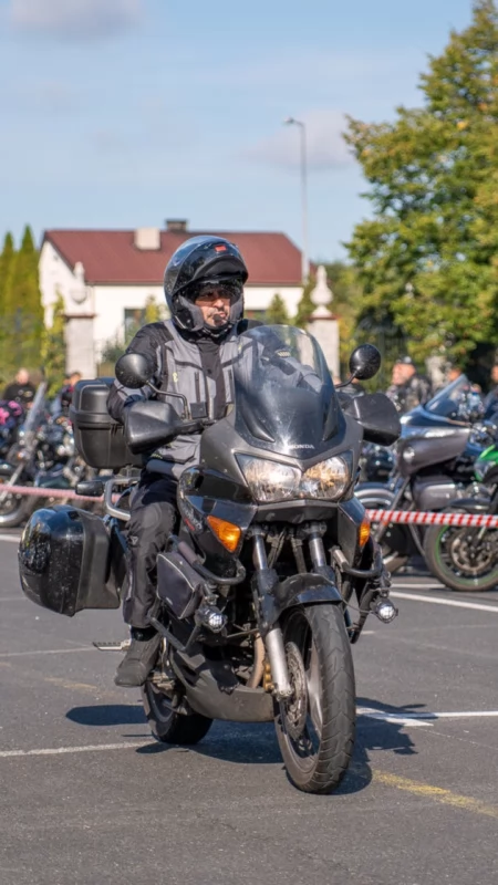 Setki motocykli w Licheniu. Motocykliści wspólnie zakończyli sezon