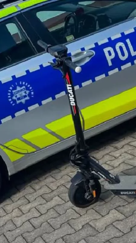 Policja skontrolowała rowerzystów i użytkowników hulajnóg. Wykryto nieprawidłowości