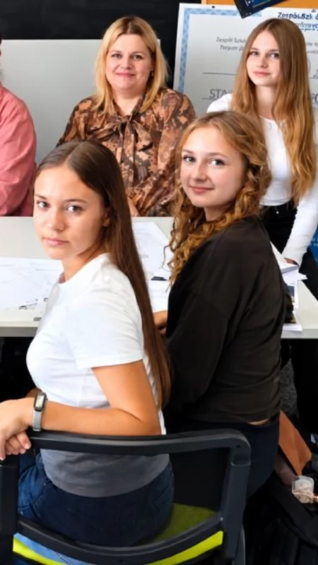 Fake newsy pod lupą! Uczniowie z Konina i okolic ruszają do walki z dezinformacją